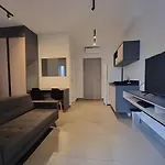 Apartamento Em Pinheiro Sp